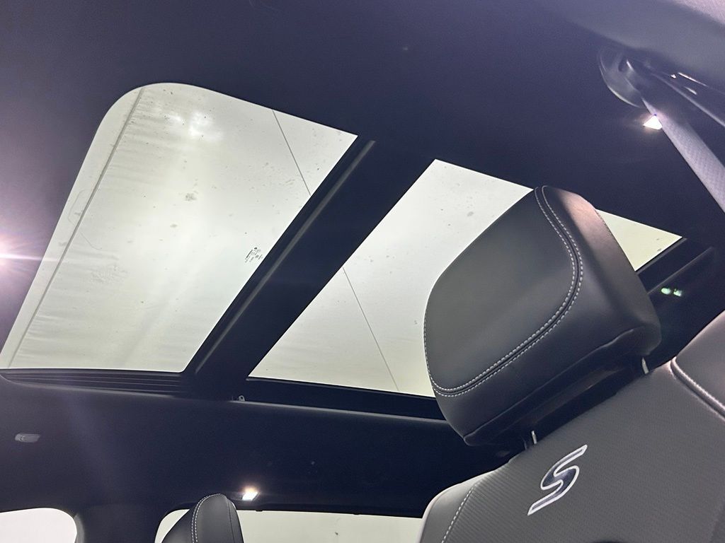2027 Chrysler Pacifica Limited Portland OR