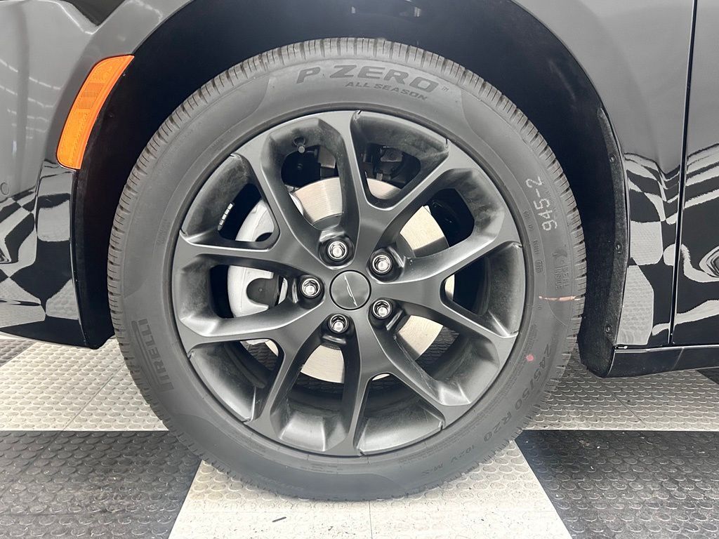 2027 Chrysler Pacifica Limited Portland OR