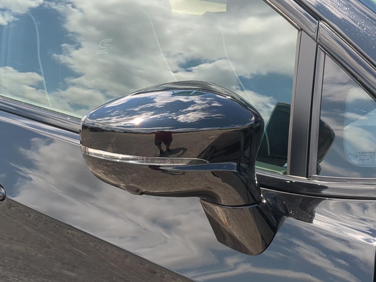 2027 Chrysler Pacifica Limited Winder GA
