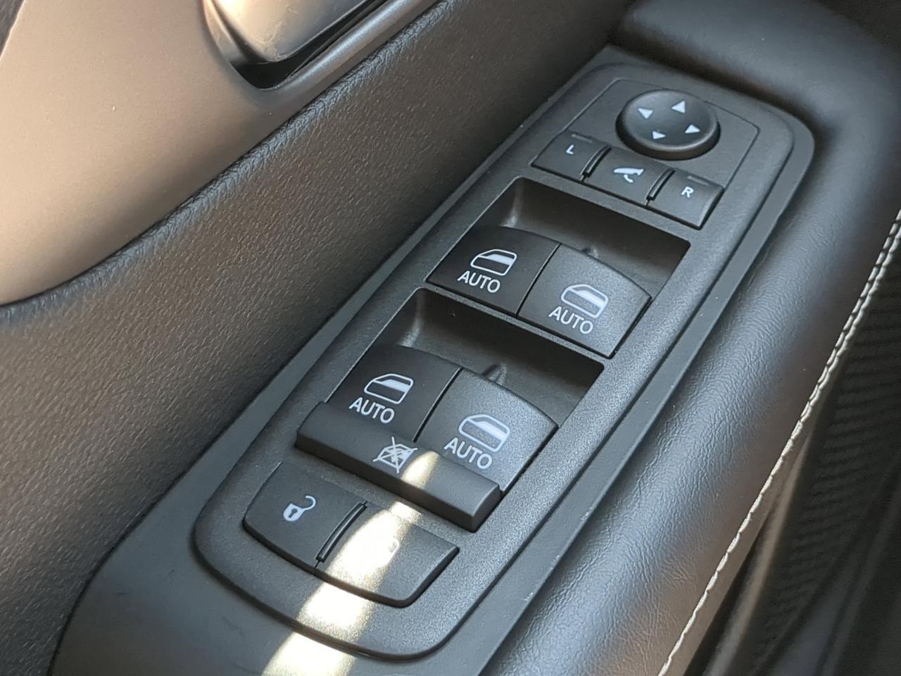 2027 Chrysler Pacifica Limited Winder GA