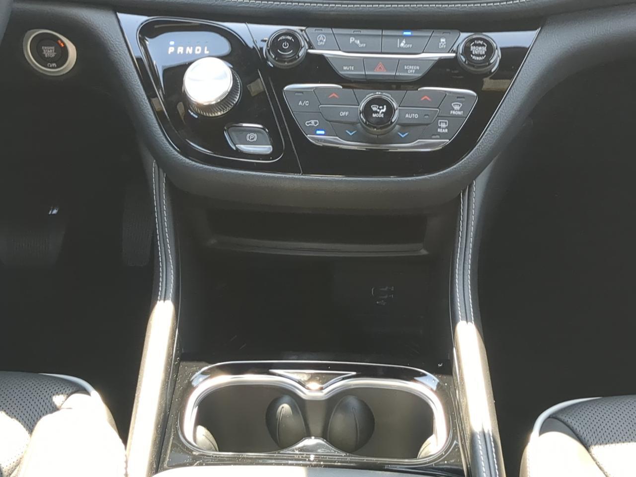 2027 Chrysler Pacifica Limited Winder GA