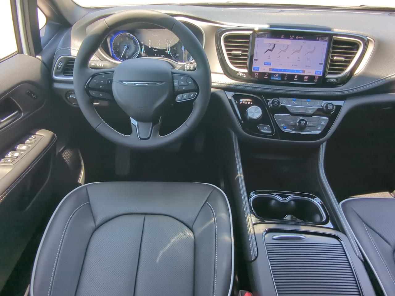 2027 Chrysler Pacifica Limited Winder GA