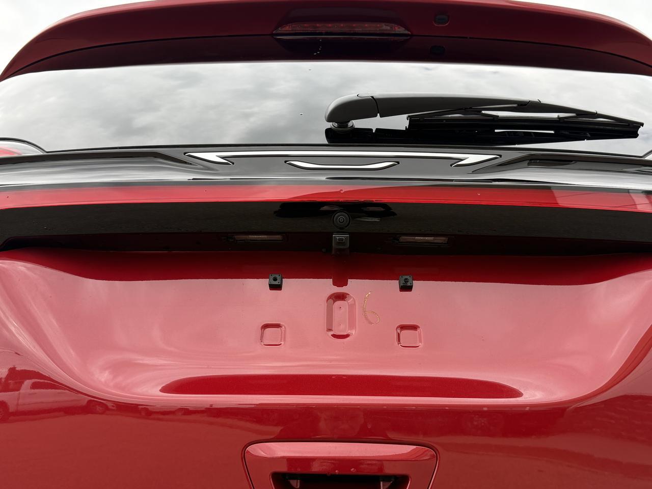 2027 Chrysler Pacifica Pinnacle AWD | V6 | Red Hot Pearl | Theater FamCam | Dual Pane Pano Sunroof | 19 Speaker Redwater AB