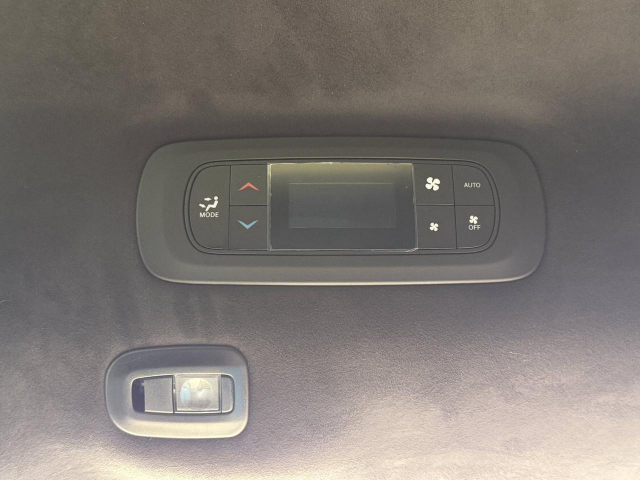 2027 Chrysler Pacifica Pinnacle AWD | V6 | Red Hot Pearl | Theater FamCam | Dual Pane Pano Sunroof | 19 Speaker Redwater AB