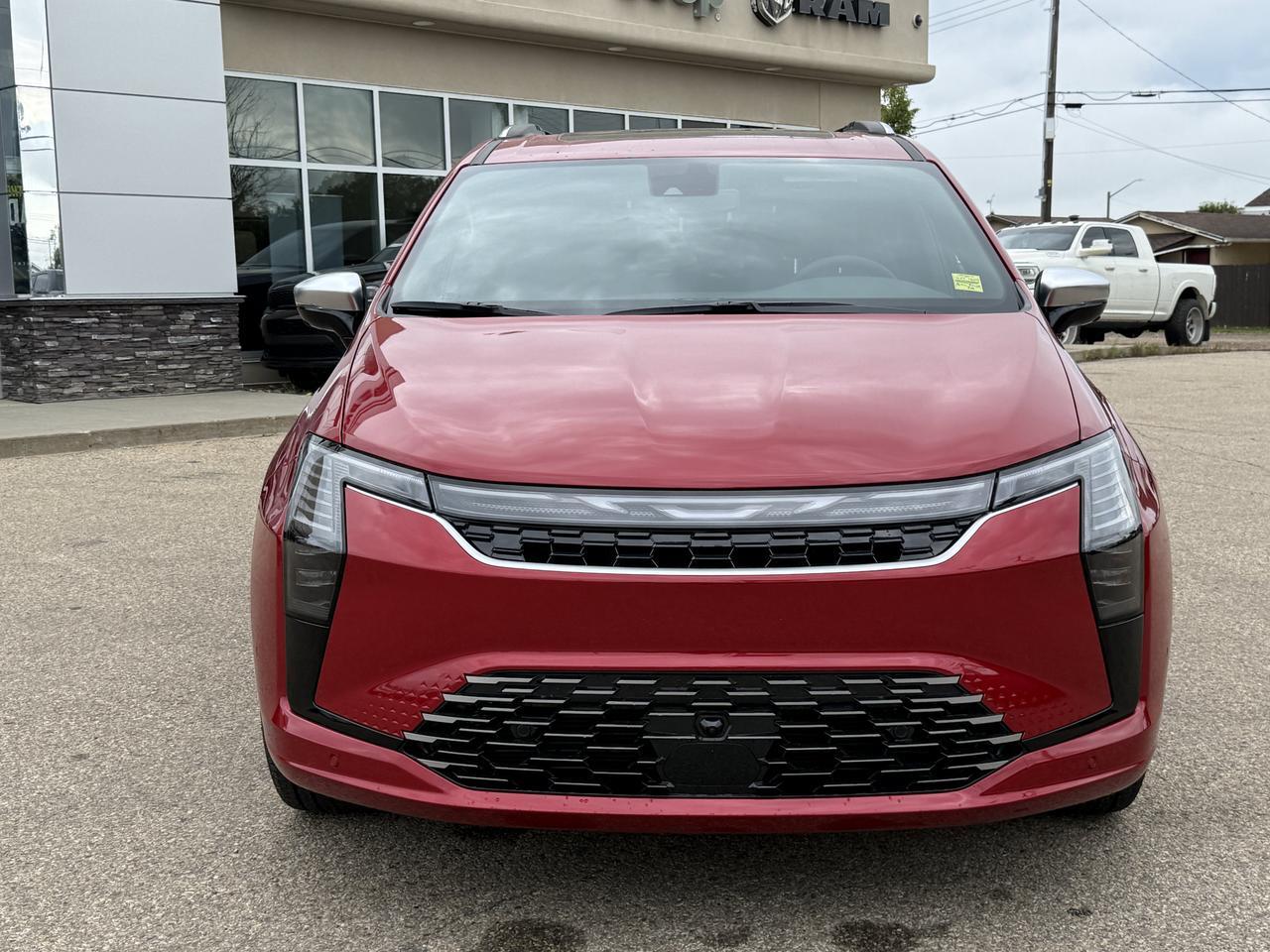 2027 Chrysler Pacifica Pinnacle AWD | V6 | Red Hot Pearl | Theater FamCam | Dual Pane Pano Sunroof | 19 Speaker Redwater AB