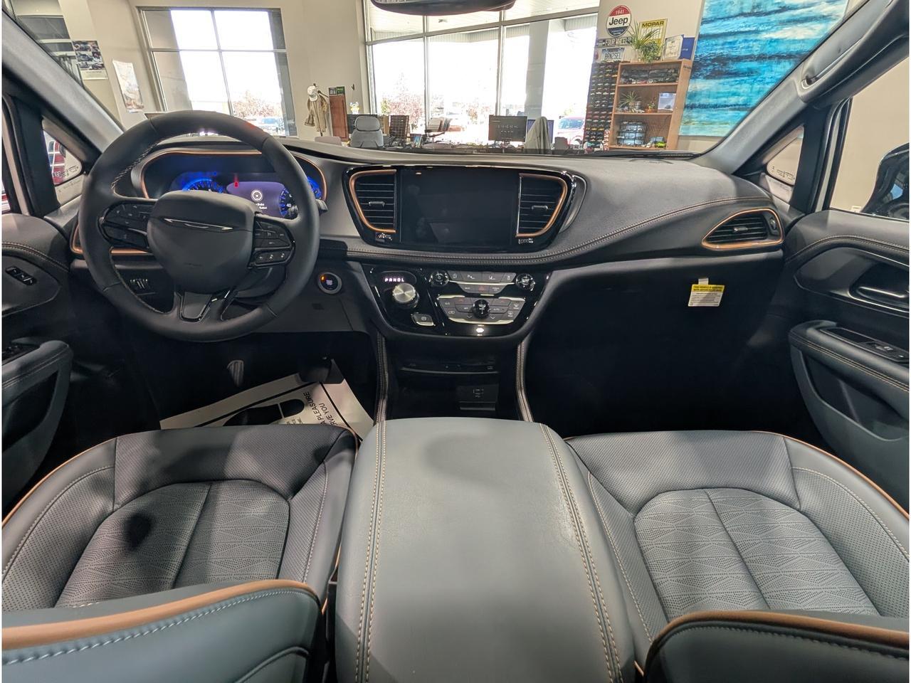 2027 Chrysler Pacifica Pinnacle Bozeman MT