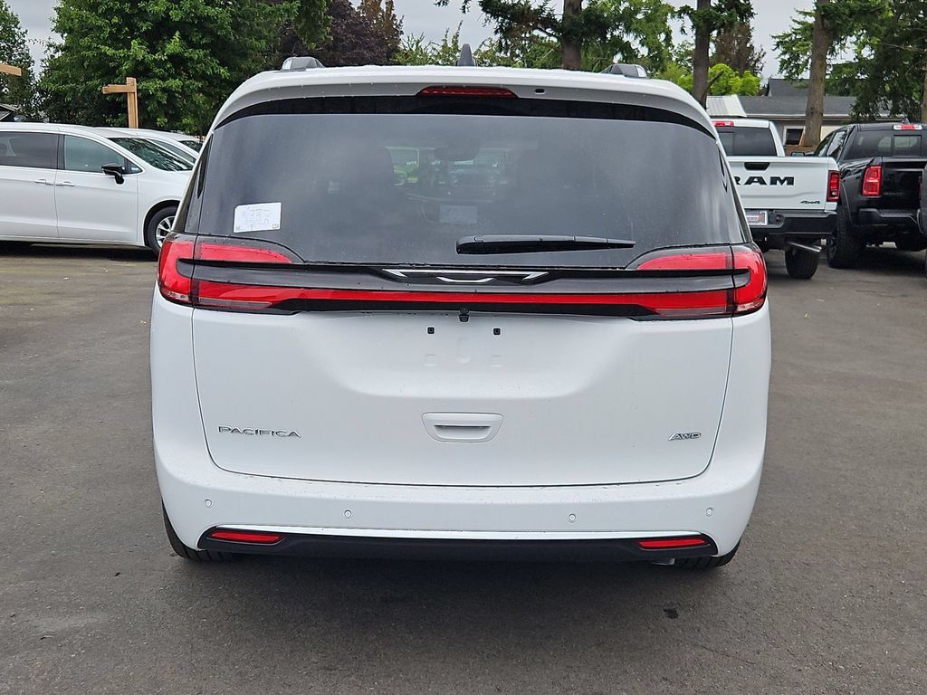 2027 Chrysler Pacifica Pinnacle Gresham OR