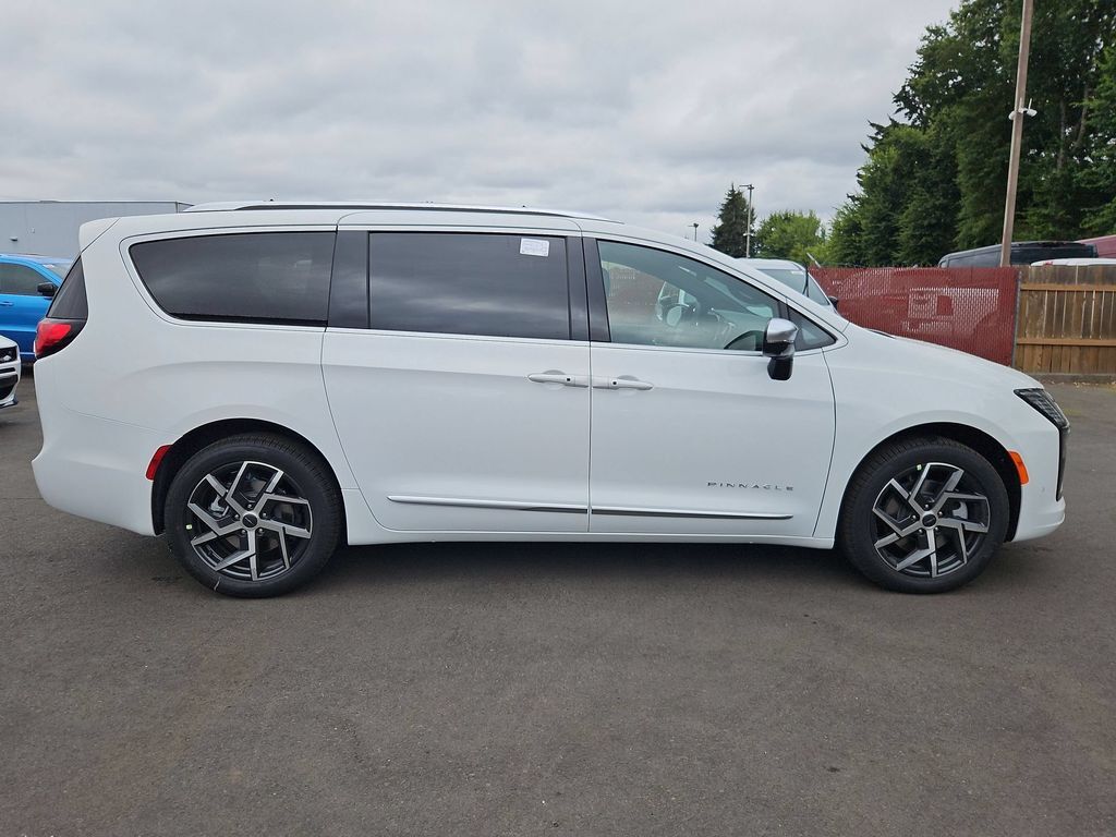 2027 Chrysler Pacifica Pinnacle Gresham OR