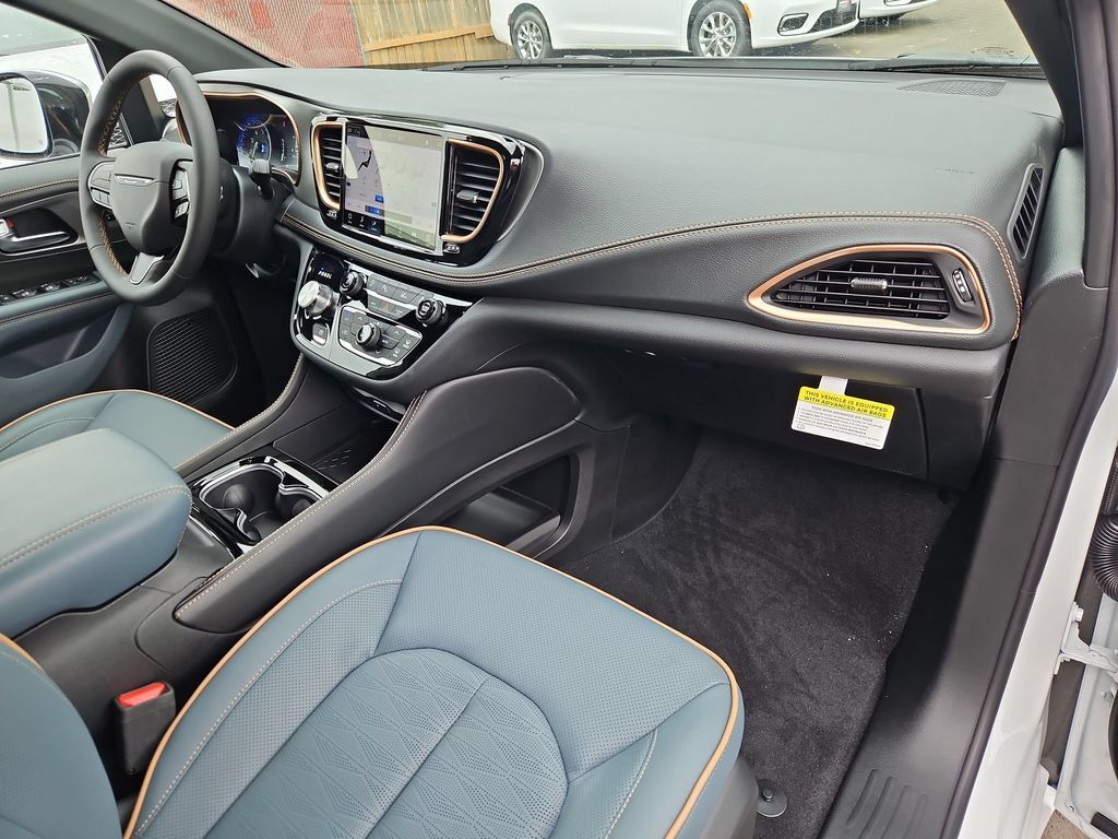 2027 Chrysler Pacifica Pinnacle Gresham OR
