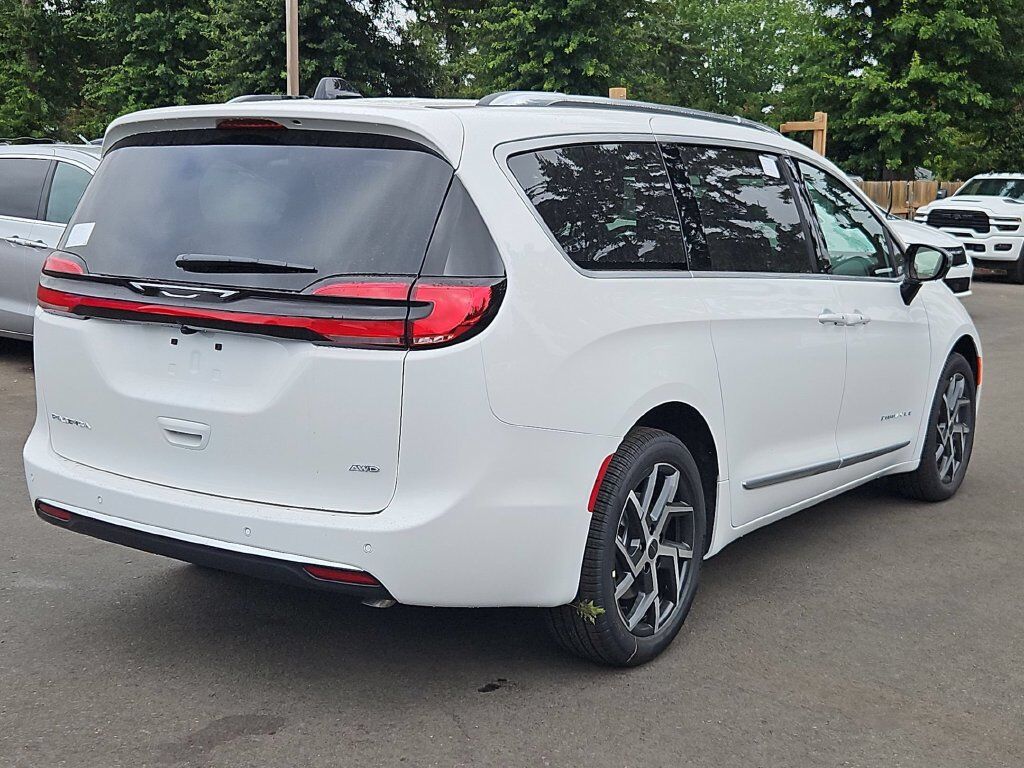 2027 Chrysler Pacifica Pinnacle Gresham OR