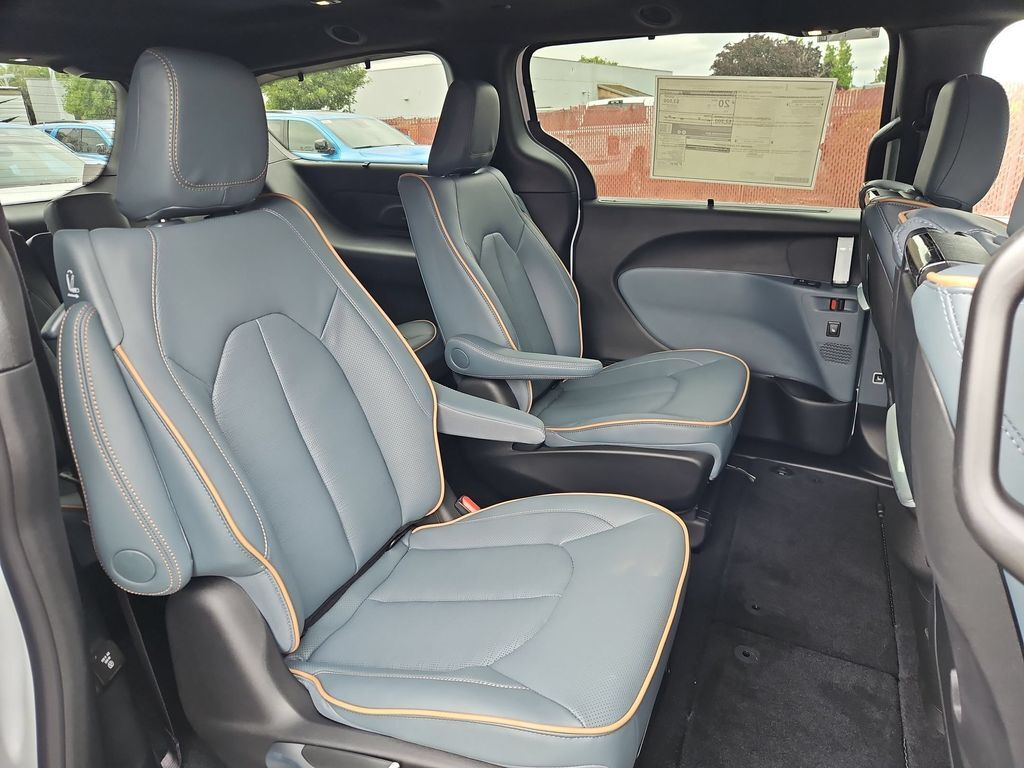 2027 Chrysler Pacifica Pinnacle Gresham OR