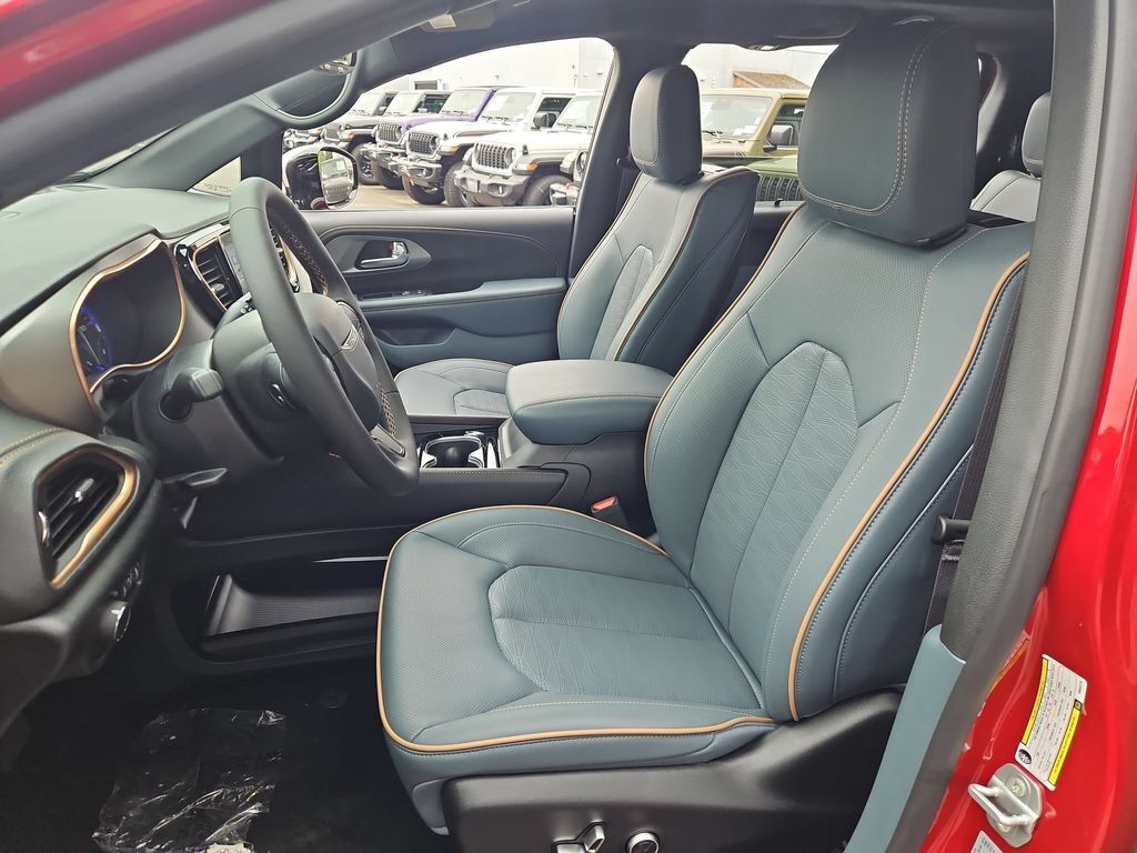 2027 Chrysler Pacifica Pinnacle Gresham OR