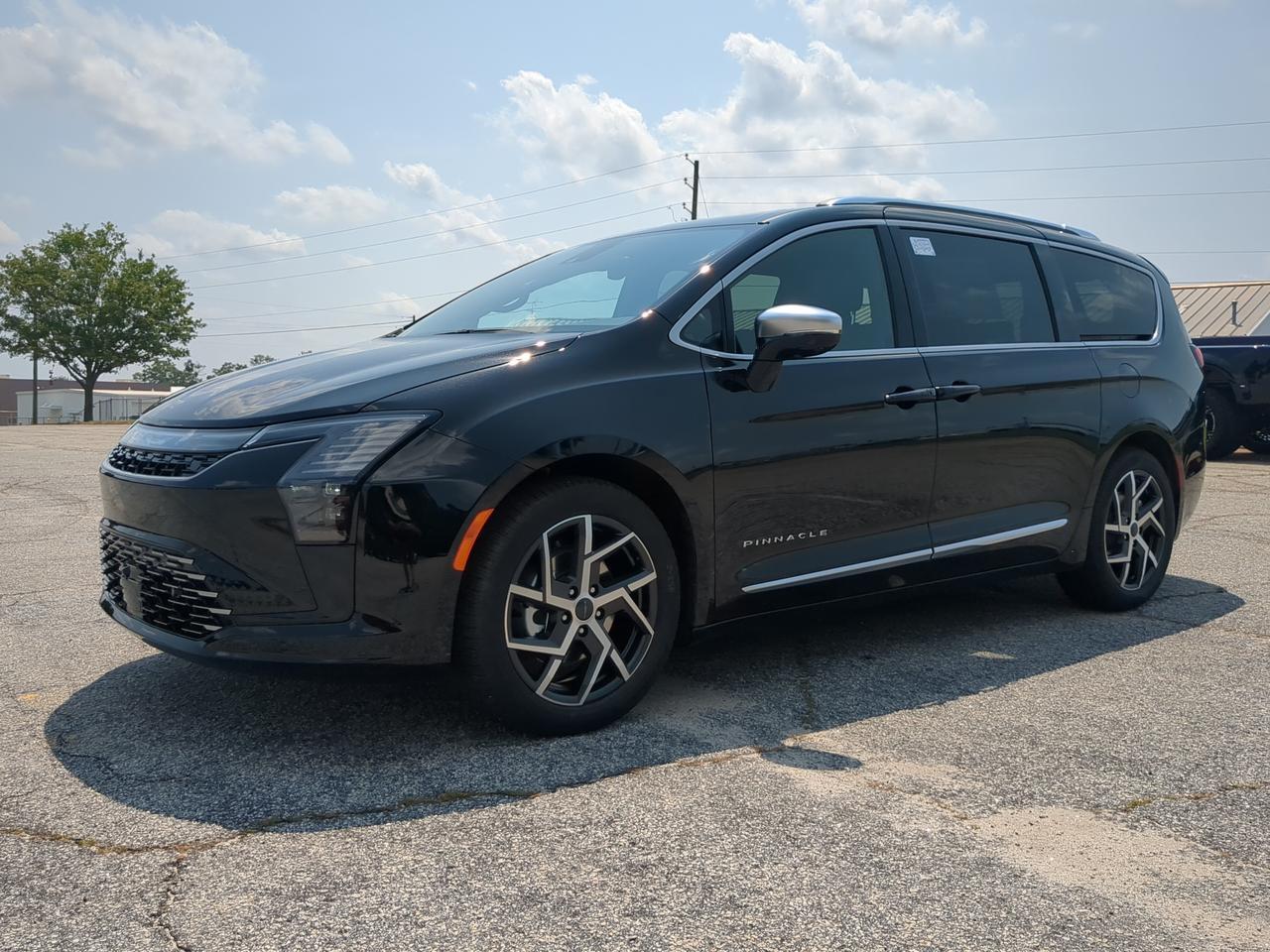 2027 Chrysler Pacifica Pinnacle Winder GA