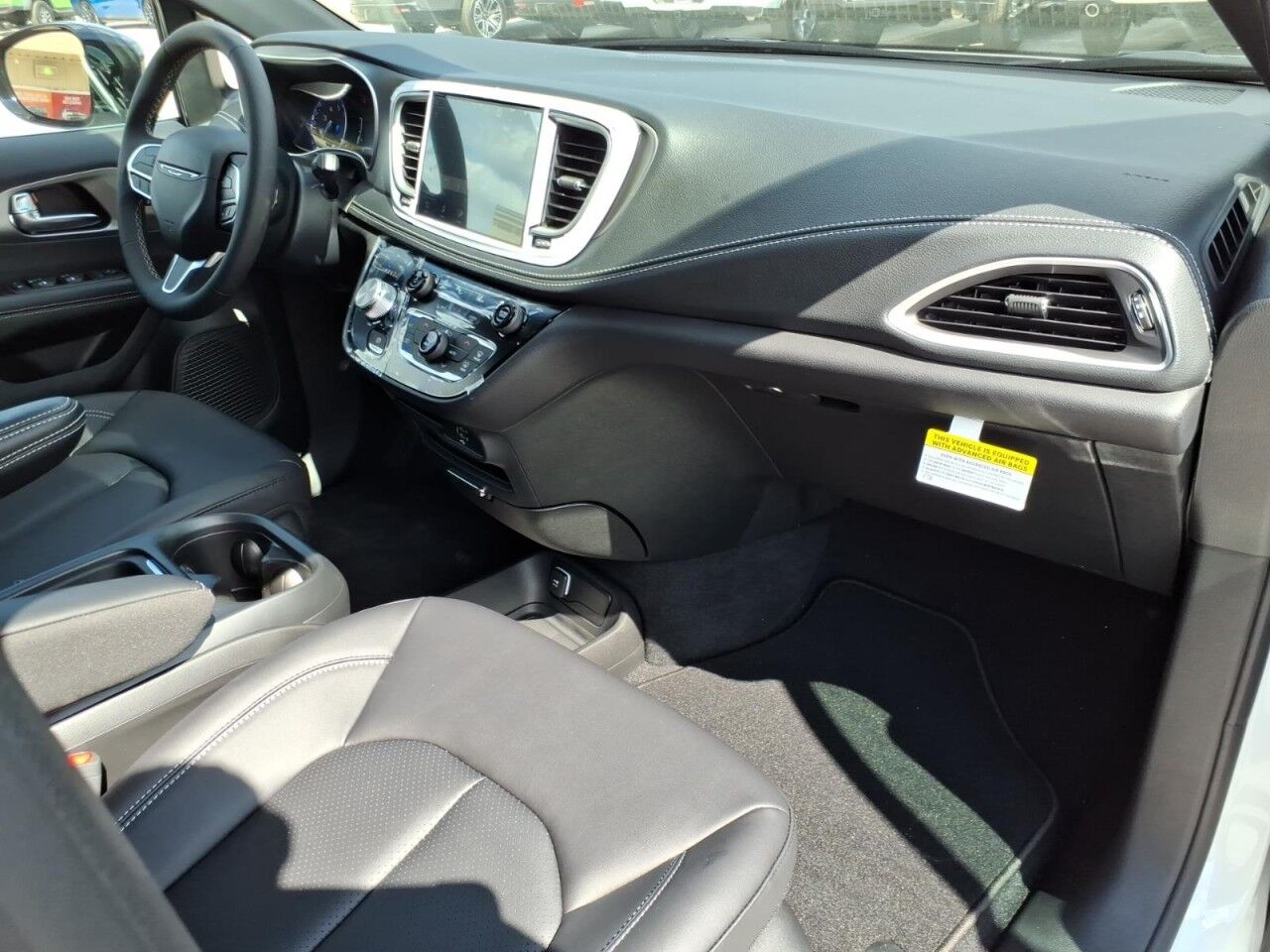 2027 Chrysler Pacifica Select Uvalde TX