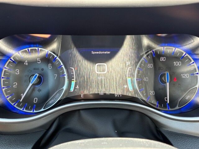 2027 Chrysler Pacifica Select Burnet TX