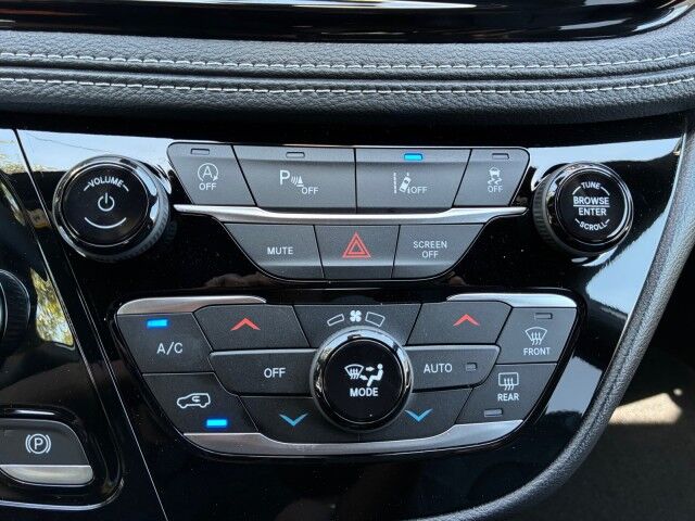 2027 Chrysler Pacifica Select Burnet TX
