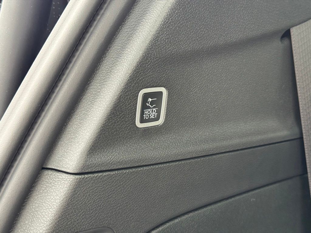 2027 Chrysler Pacifica Select Crestwood KY