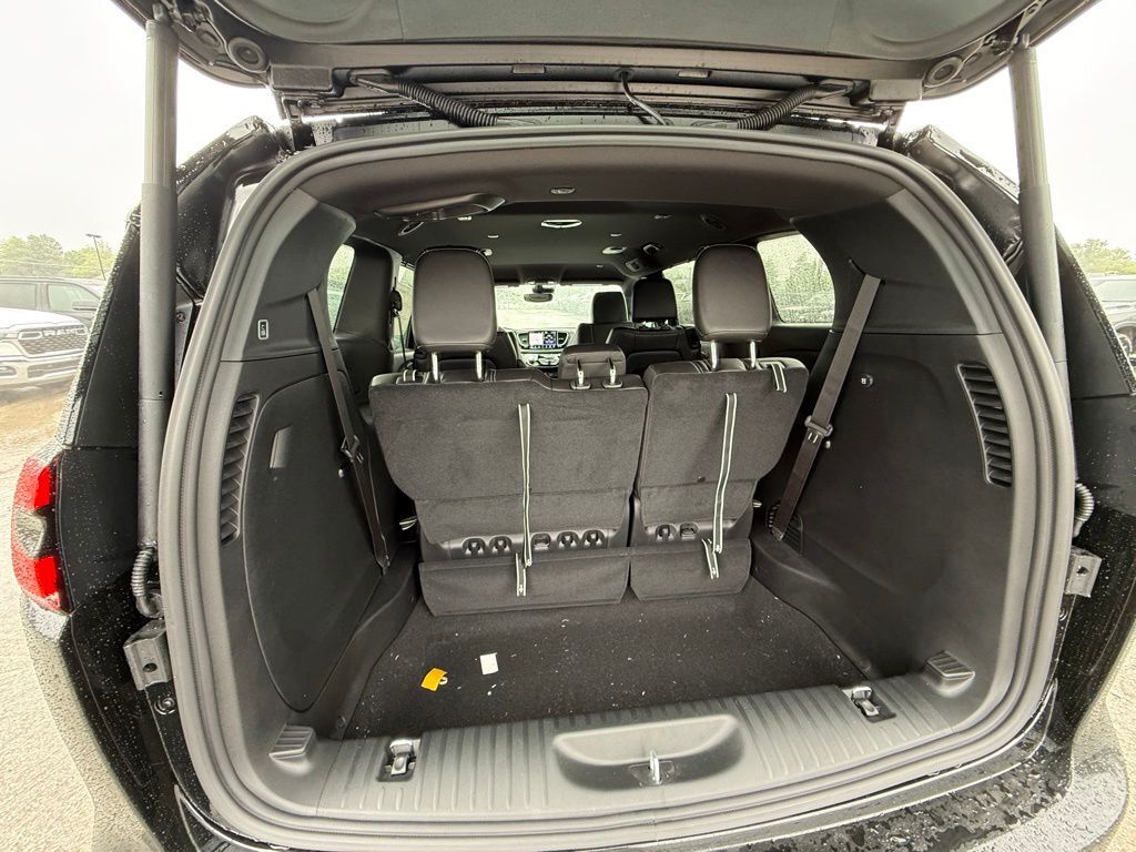 2027 Chrysler Pacifica Select Crestwood KY