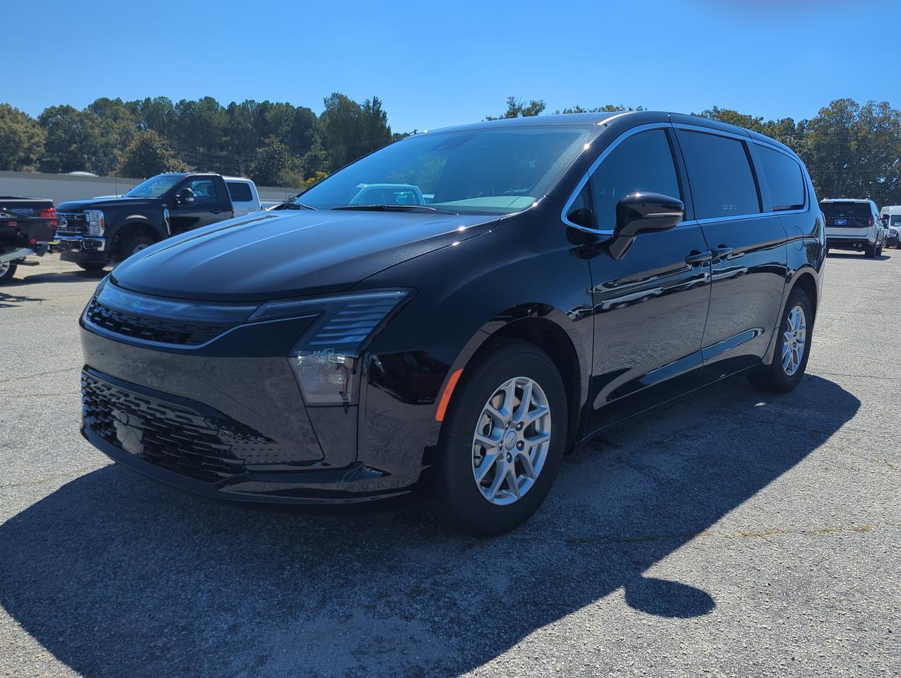 2027 Chrysler Pacifica Select Appleton WI
