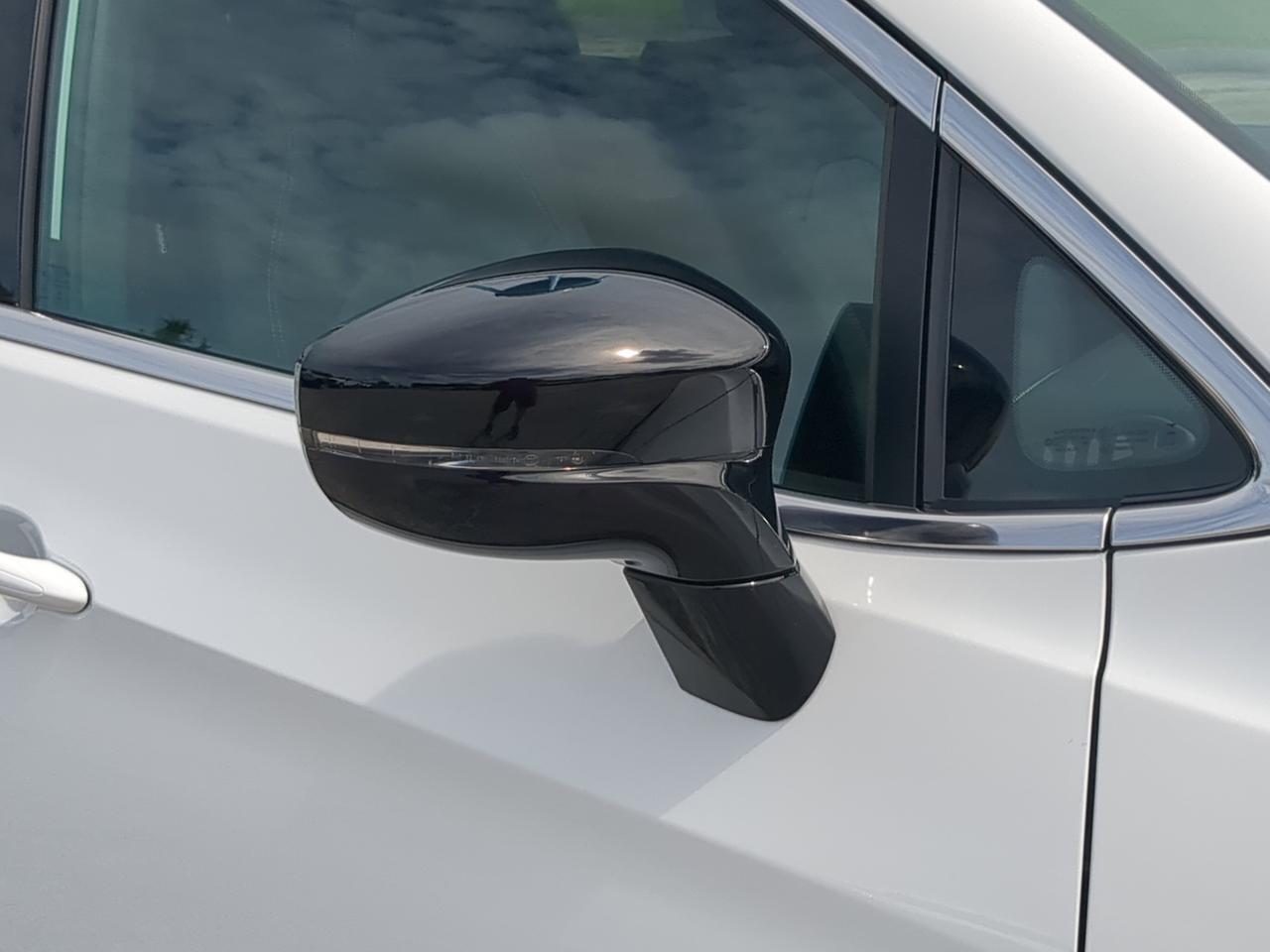 2027 Chrysler Pacifica Select Appleton WI
