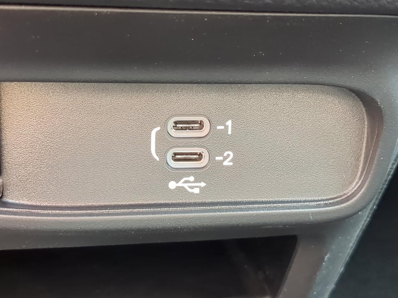 2027 Chrysler Pacifica Select Appleton WI