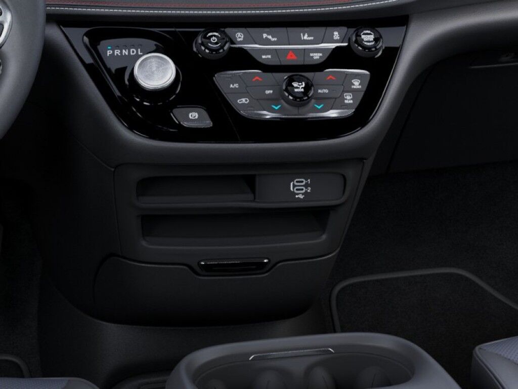 2027 Chrysler Pacifica Select Owego NY