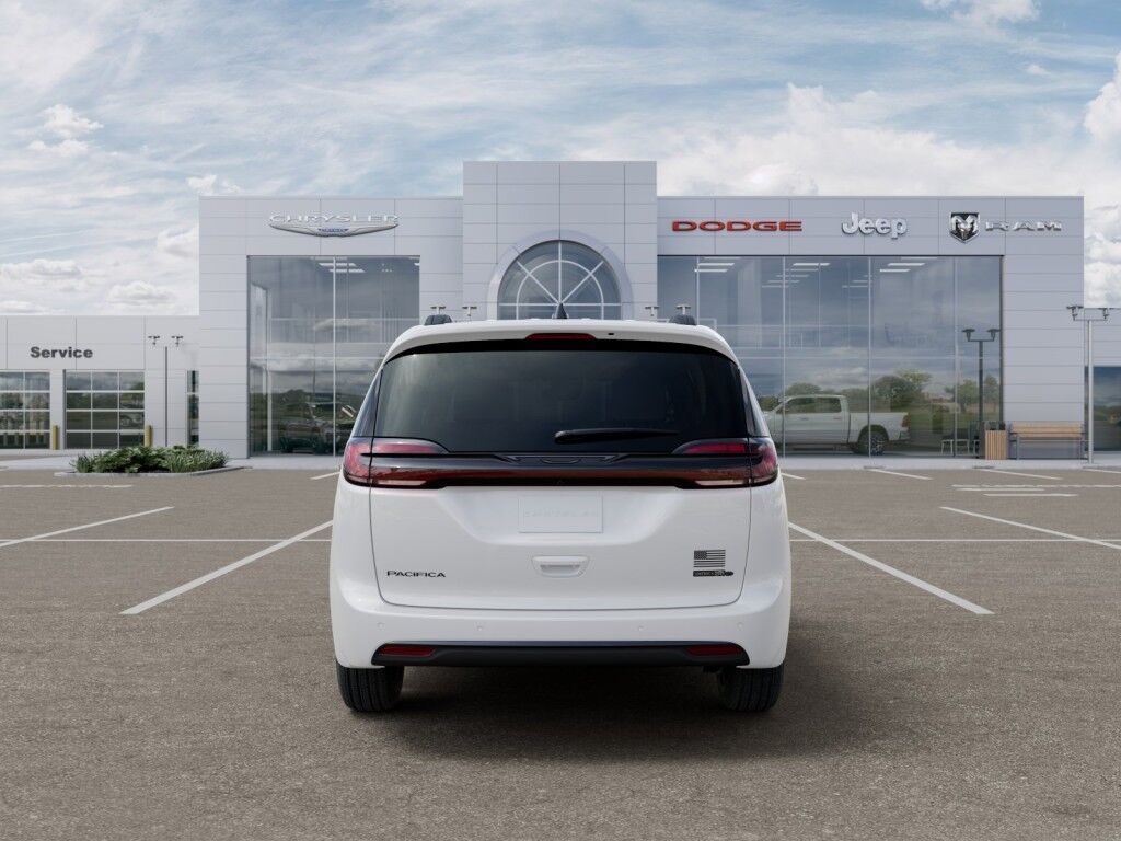 2027 Chrysler Pacifica Select Owego NY