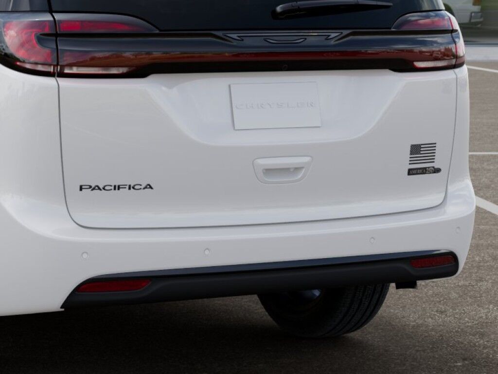 2027 Chrysler Pacifica Select Owego NY