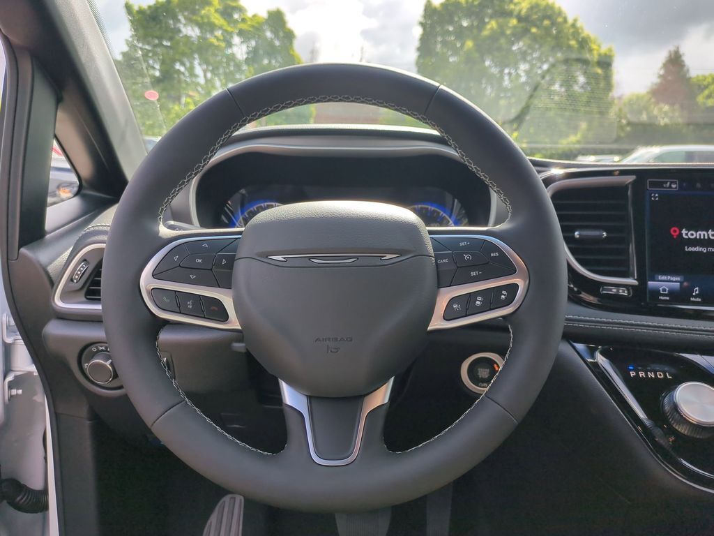 2027 Chrysler Pacifica Select Gresham OR