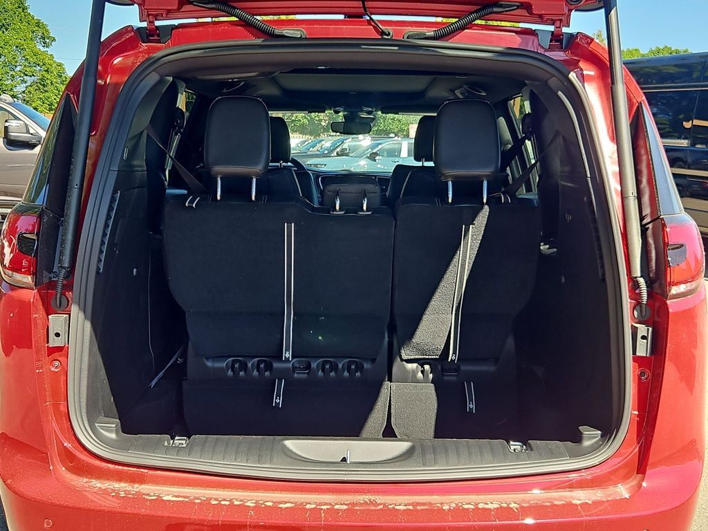 2027 Chrysler Pacifica Select Gresham OR