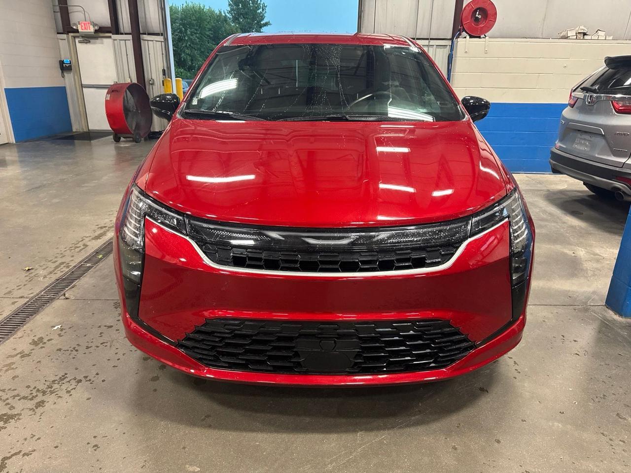 2027 Chrysler Pacifica Select West Burlington IA