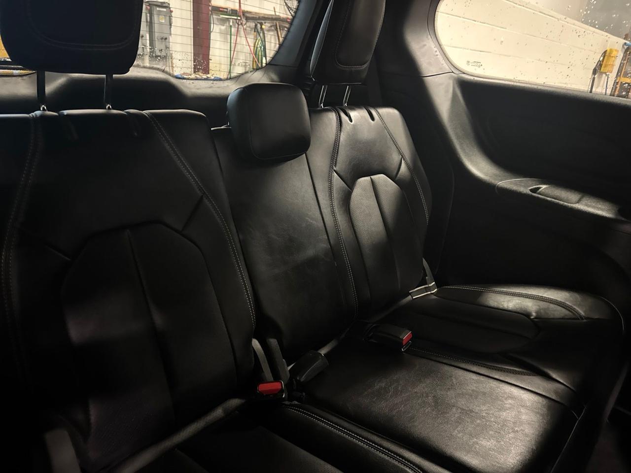 2027 Chrysler Pacifica Select West Burlington IA