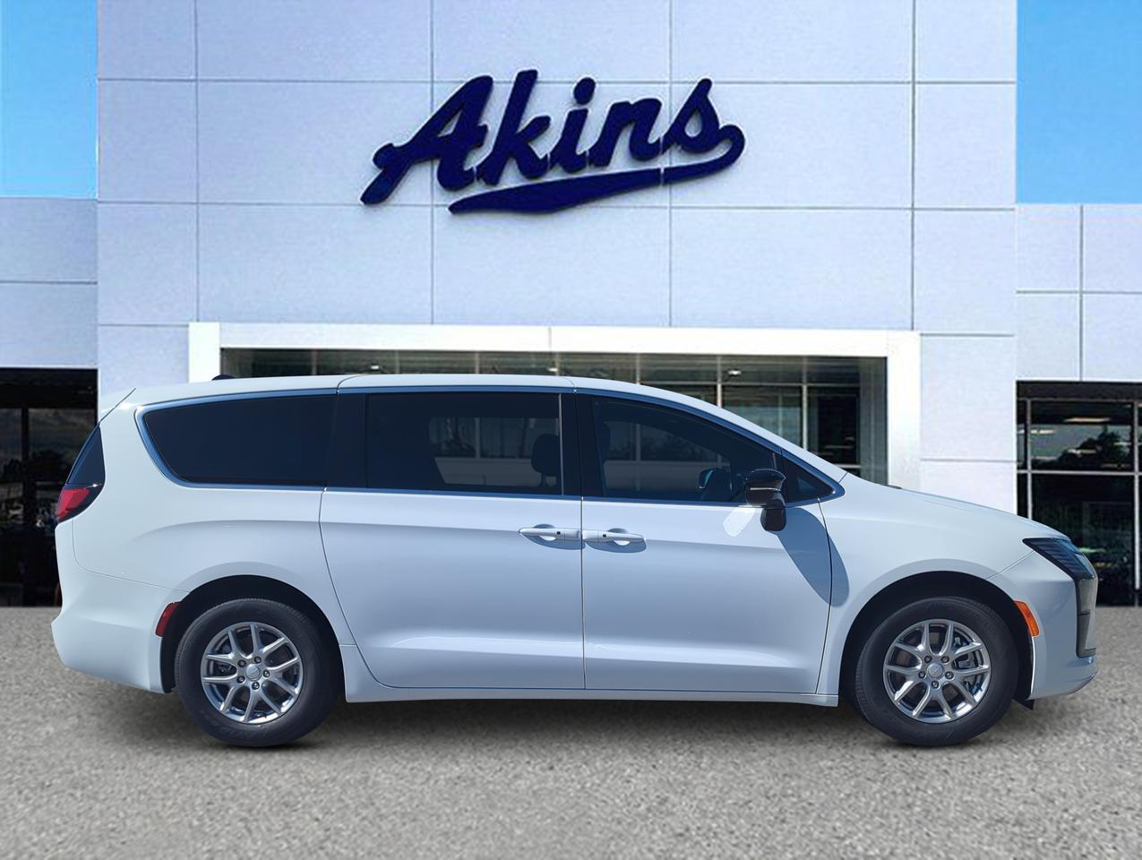 2027 Chrysler Pacifica Select