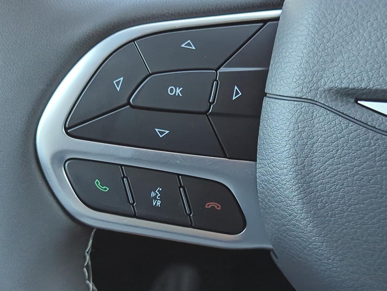 2027 Chrysler Pacifica Select Winder GA