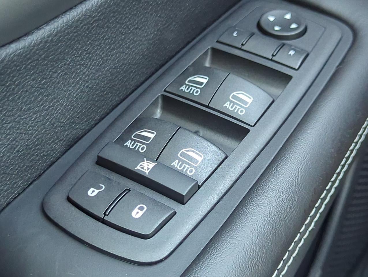 2027 Chrysler Pacifica Select Winder GA