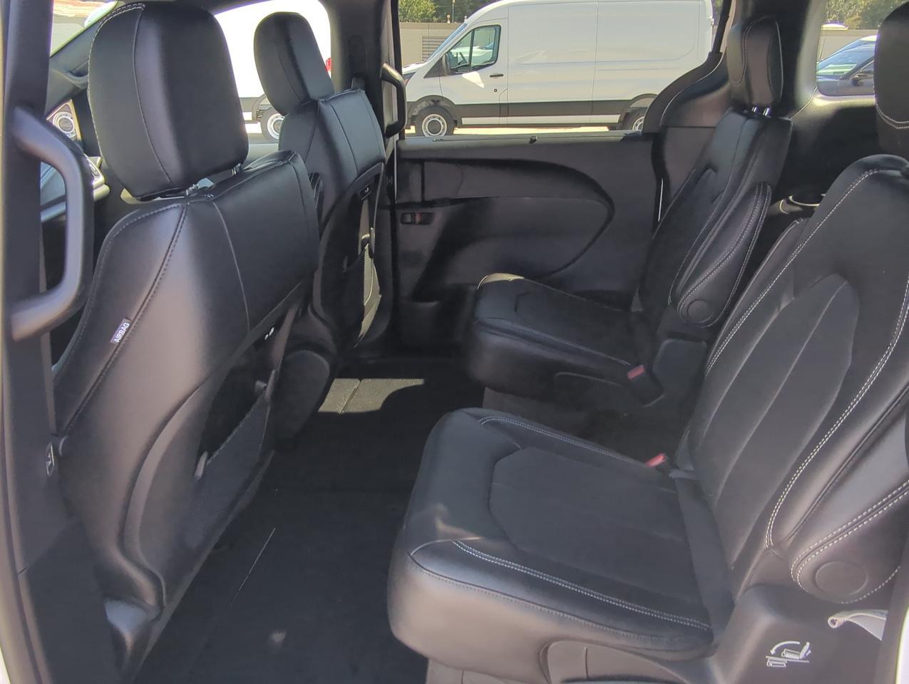 2027 Chrysler Pacifica Select Winder GA