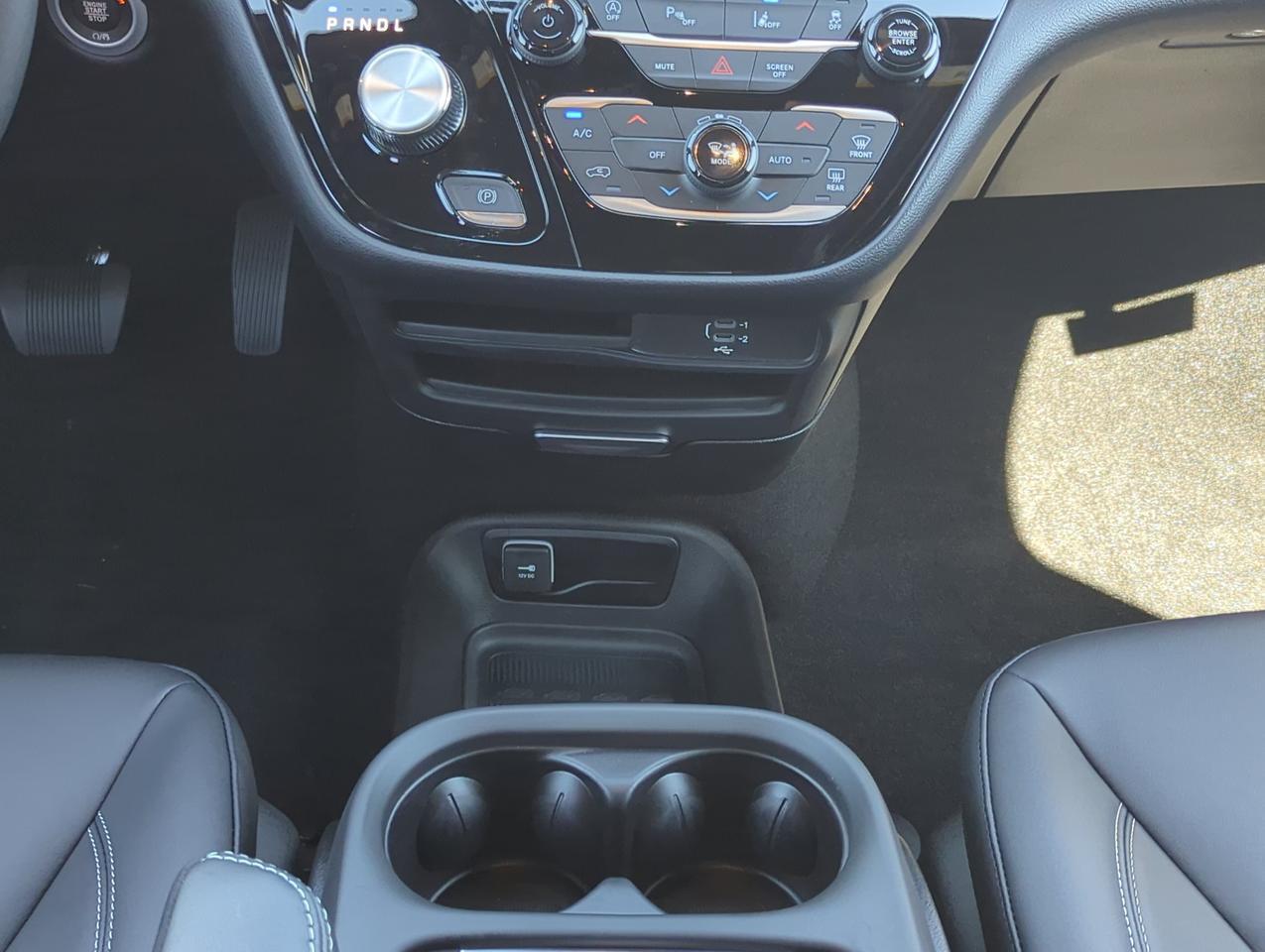 2027 Chrysler Pacifica Select Winder GA