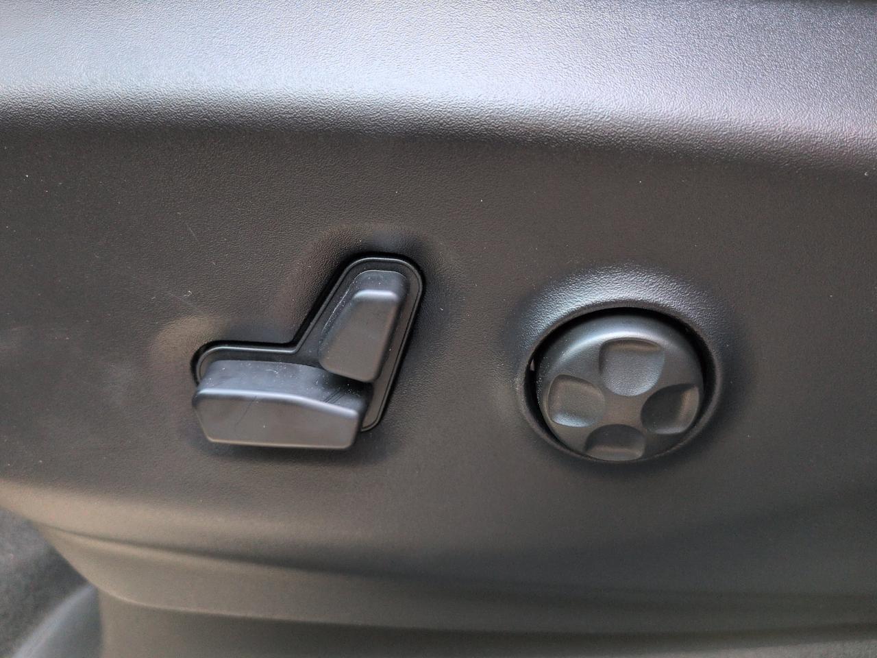 2027 Chrysler Pacifica Select Winder GA