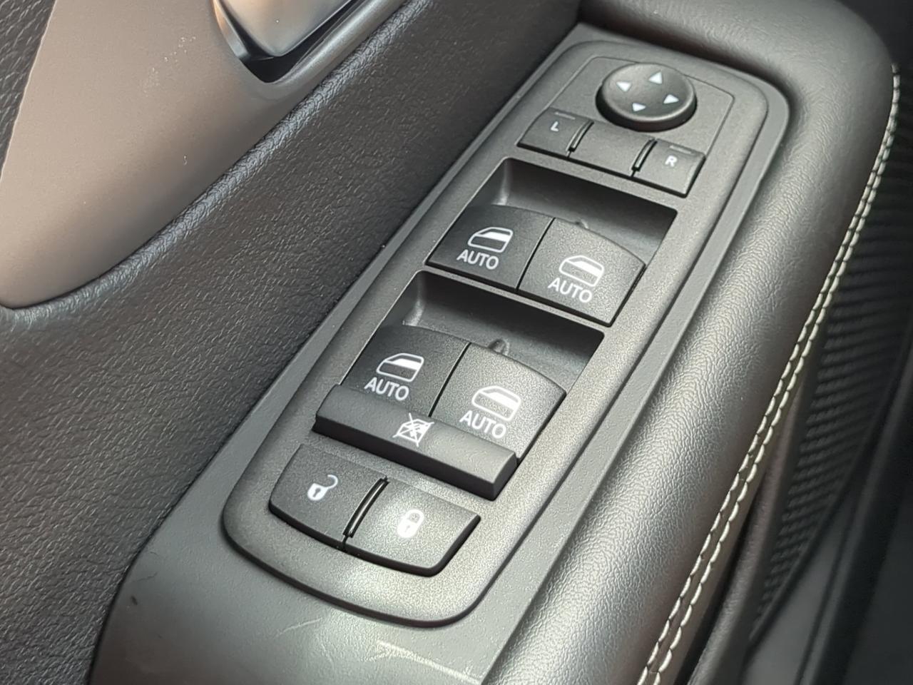 2027 Chrysler Pacifica Select Winder GA