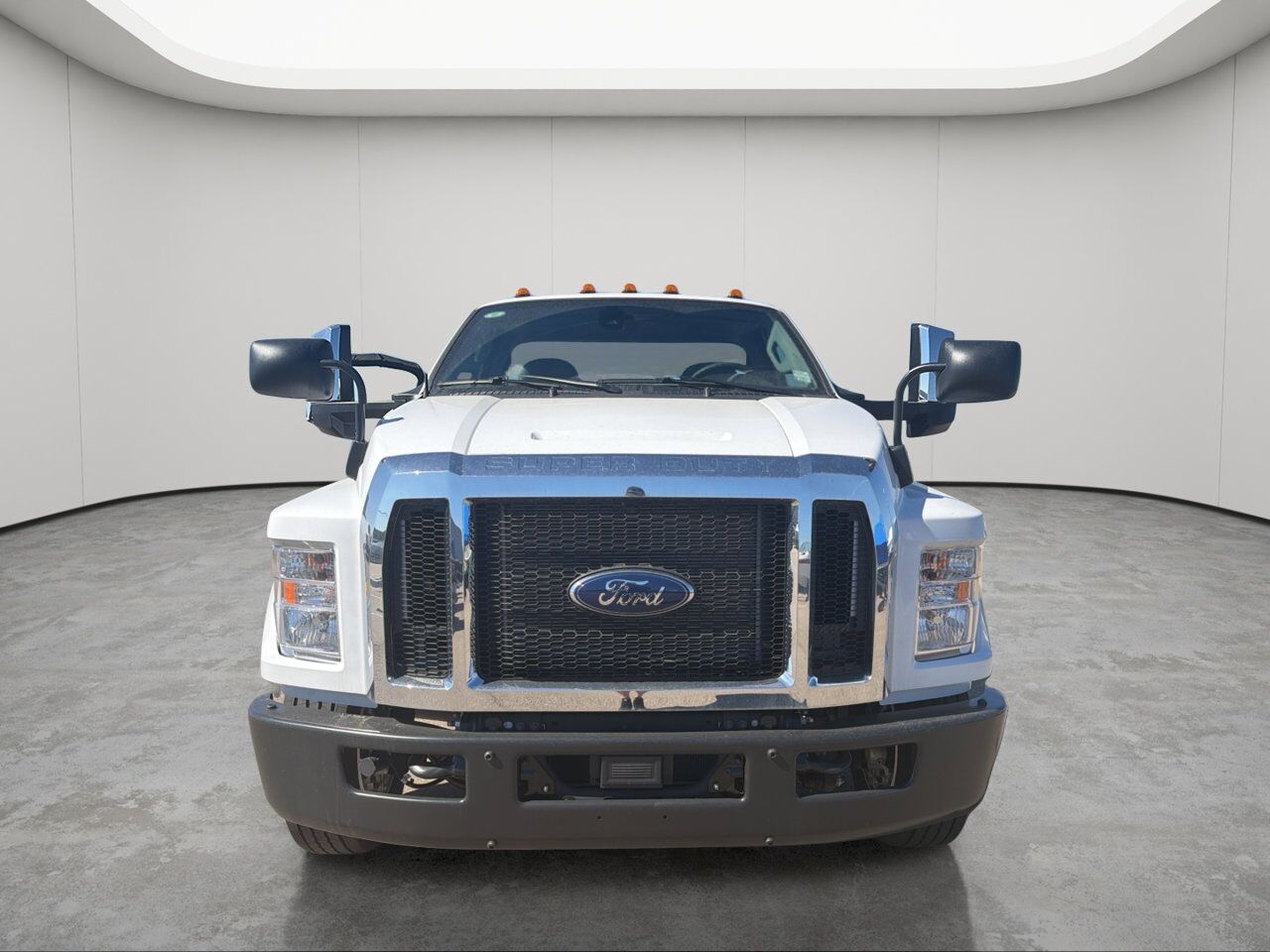 2027 FORD TRUCK Super Duty F-650