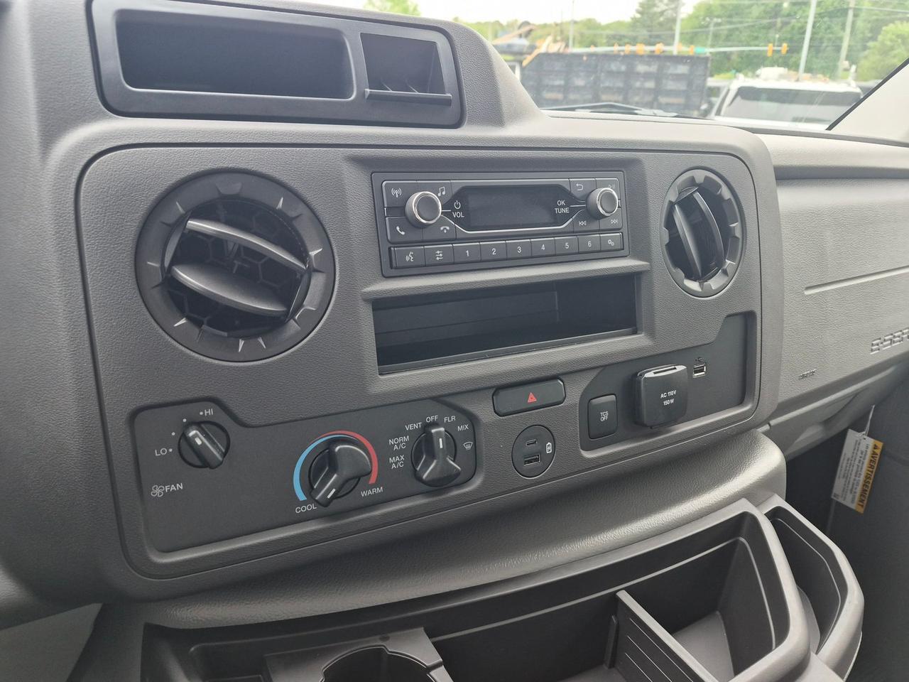 2027 Ford E-350SD BOX TRUCK Warrenton VA