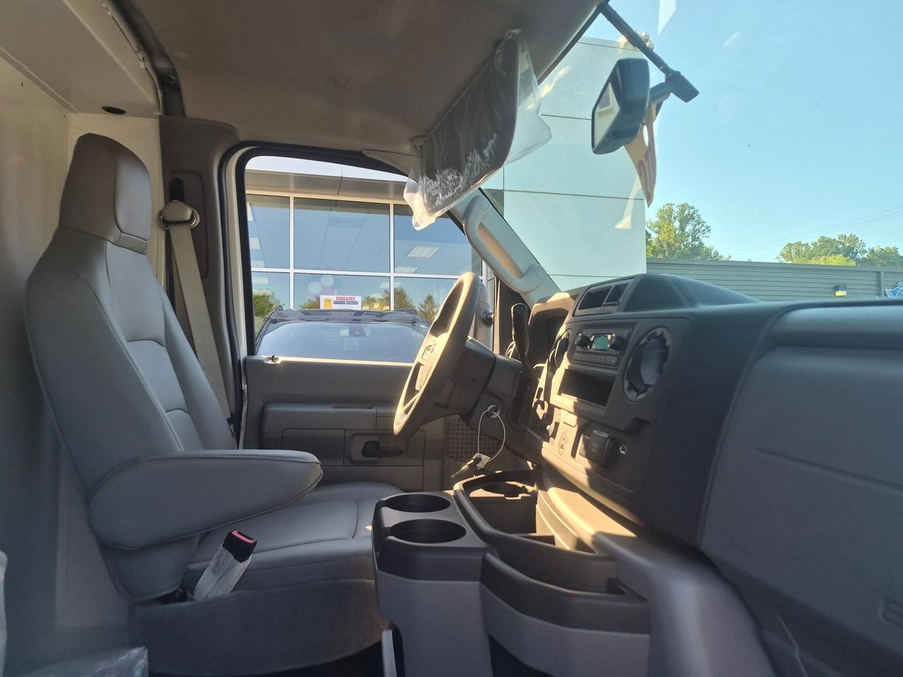 2027 Ford E-350SD Base Warrenton VA