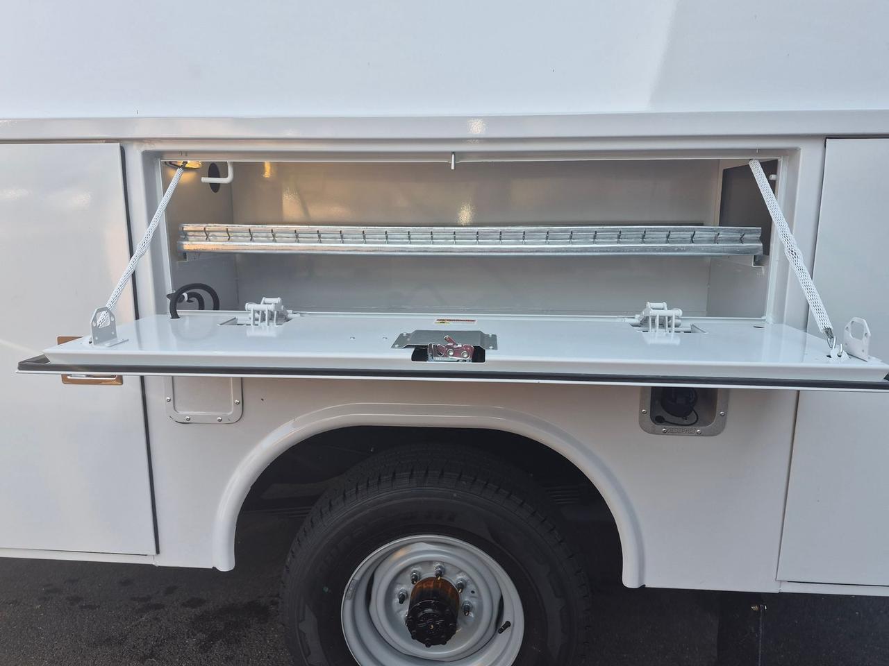 2027 Ford E-350SD Base Warrenton VA
