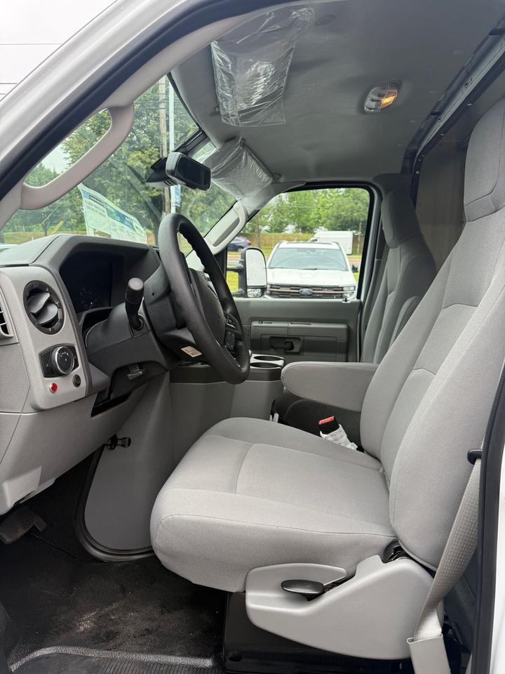 2027 Ford E-350SD DRW Gaithersburg MD
