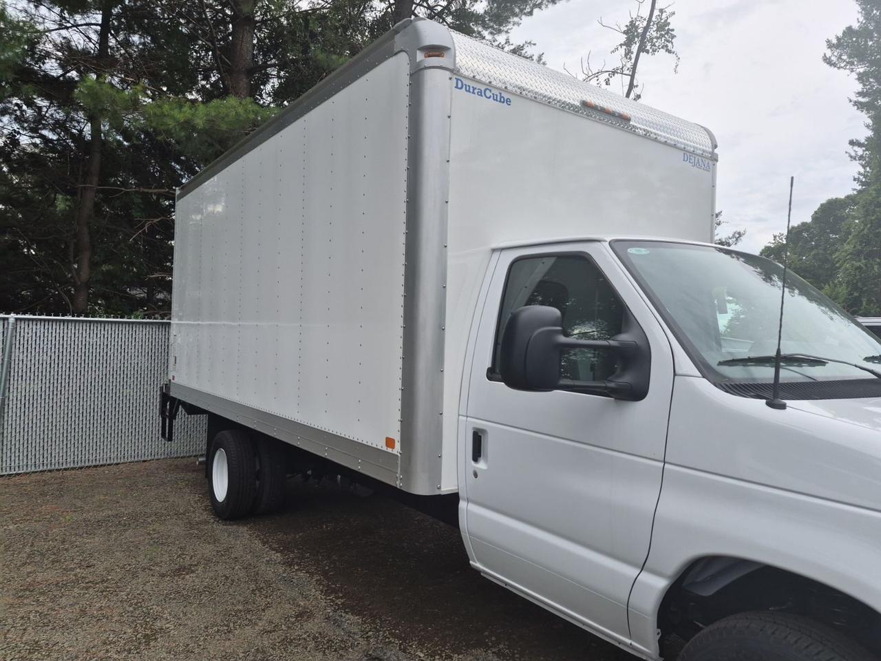 2027 Ford E-450SD BOX TRUCK Warrenton VA