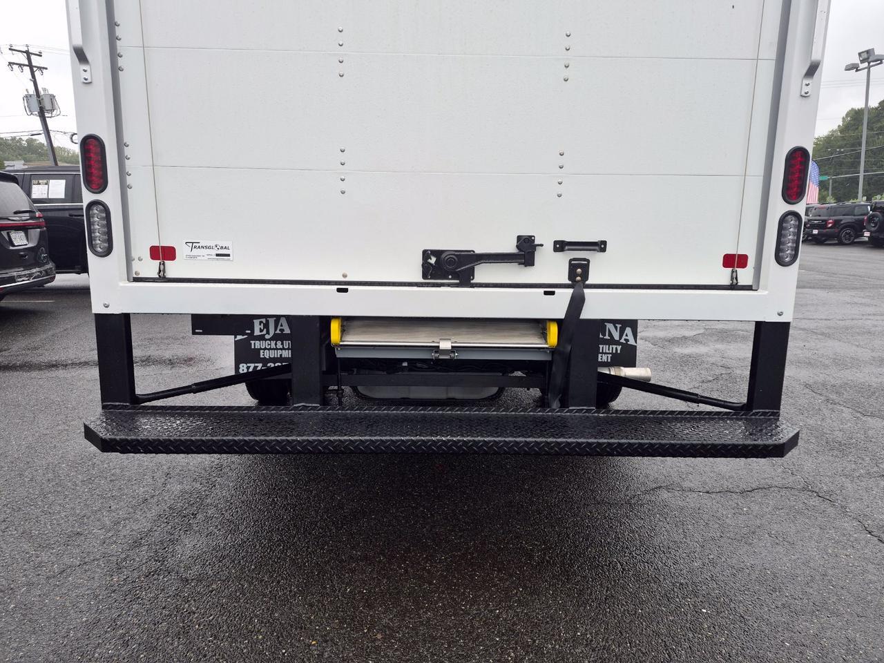2027 Ford E-450SD Base BOX TRUCK Warrenton VA