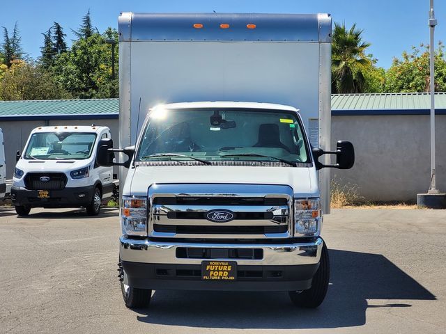 2027 Ford E-450SD Base