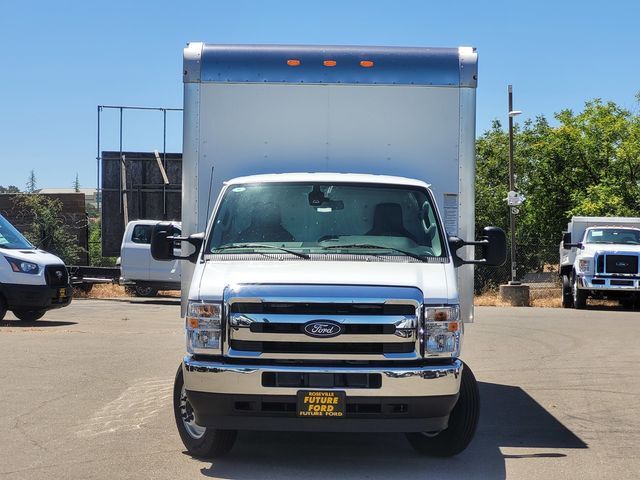 2027 Ford E-450SD Base