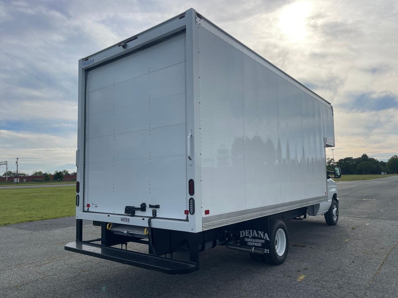 2027 Ford E-450SD DRW Gaithersburg MD