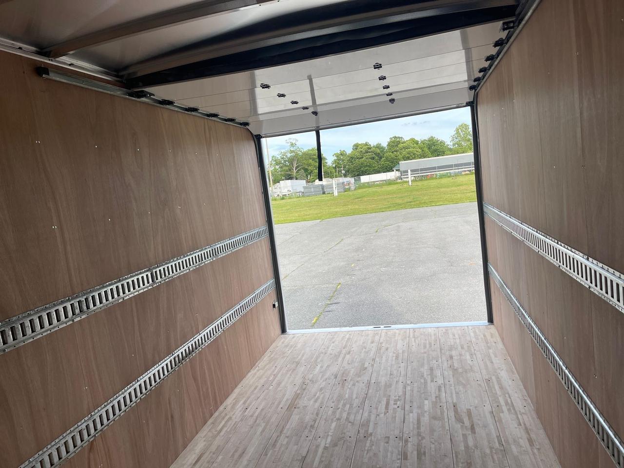 2027 Ford E-450SD DRW Gaithersburg MD